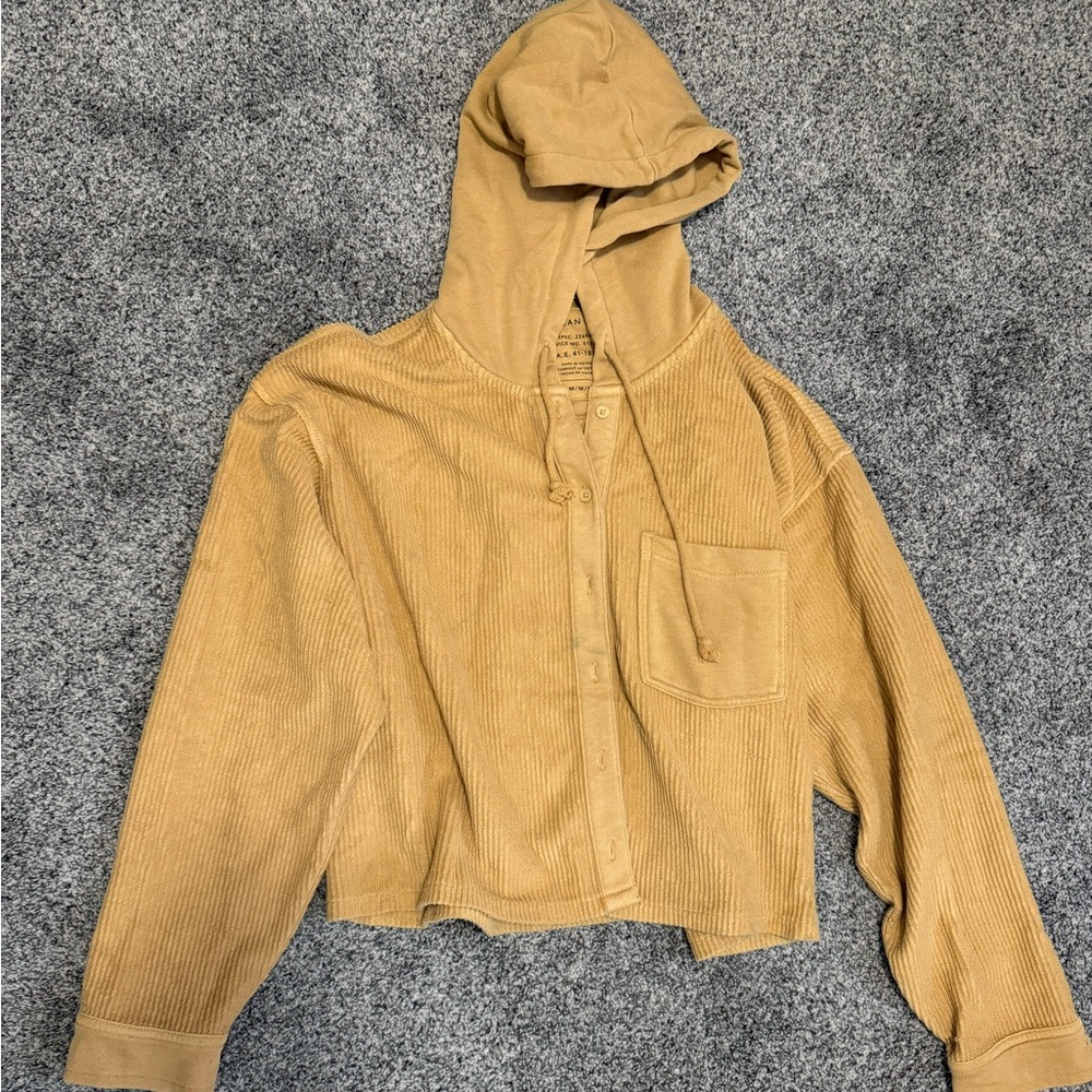 American Eagle Outfitters yellow cropped hoodie